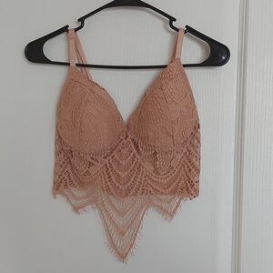 MIND CODE✨️ Sexy nude lace top.
